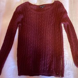 American eagle sweater size L